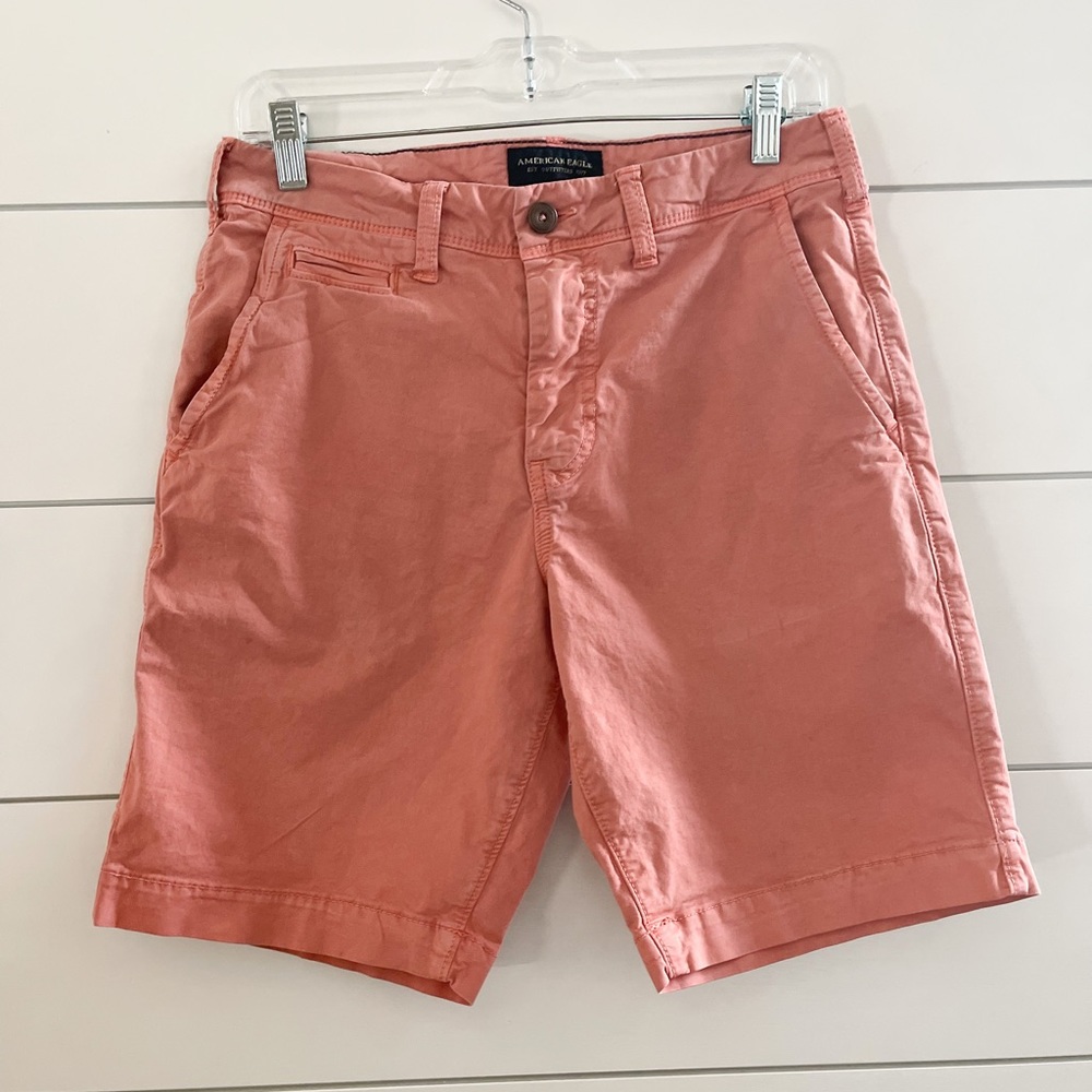 Mens American Eagle Flex Lived-In Khaki Shorts - Size 29